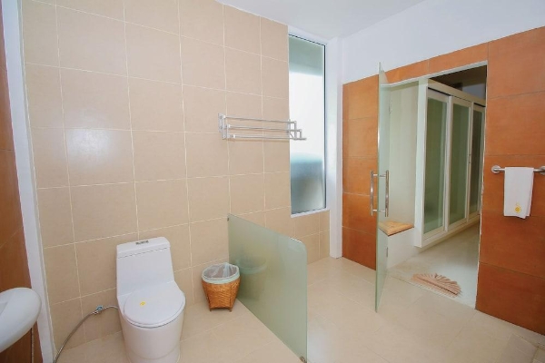 Hotel Summer Luxury Beach Resort and Spa (Ban Talat Thong Sala)